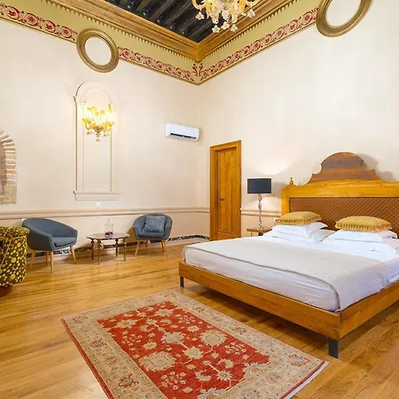 Apartament Piano Nobile Dei Palazzo Cindri @ Centre Split